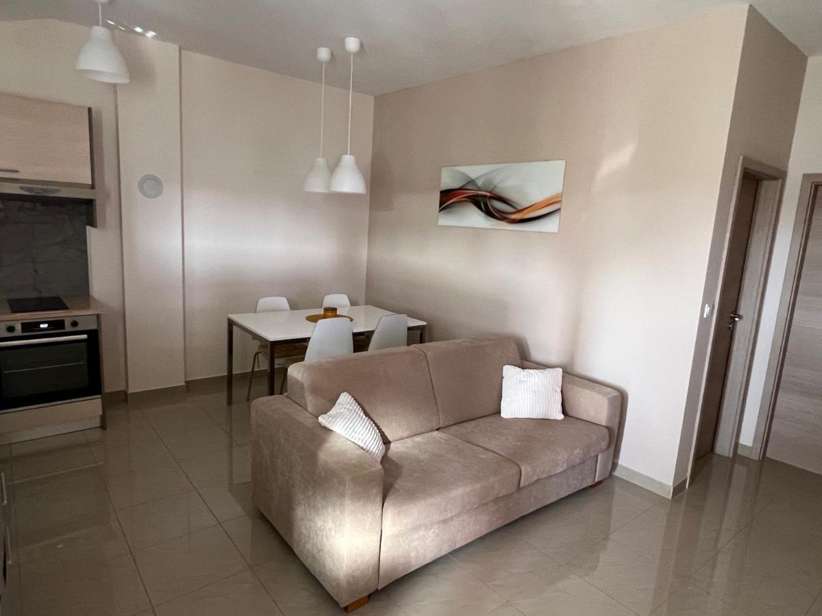 Apartmani Nina I Niko Ugljan Chambre photo